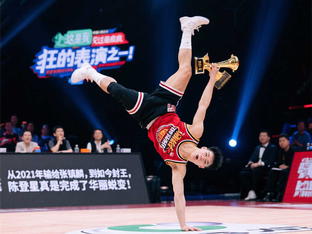 更是胜利的